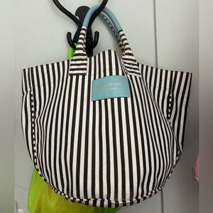 henri bendel extra large canvas tote - perfect beach bag!